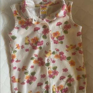 Baby girl floral romper with collar